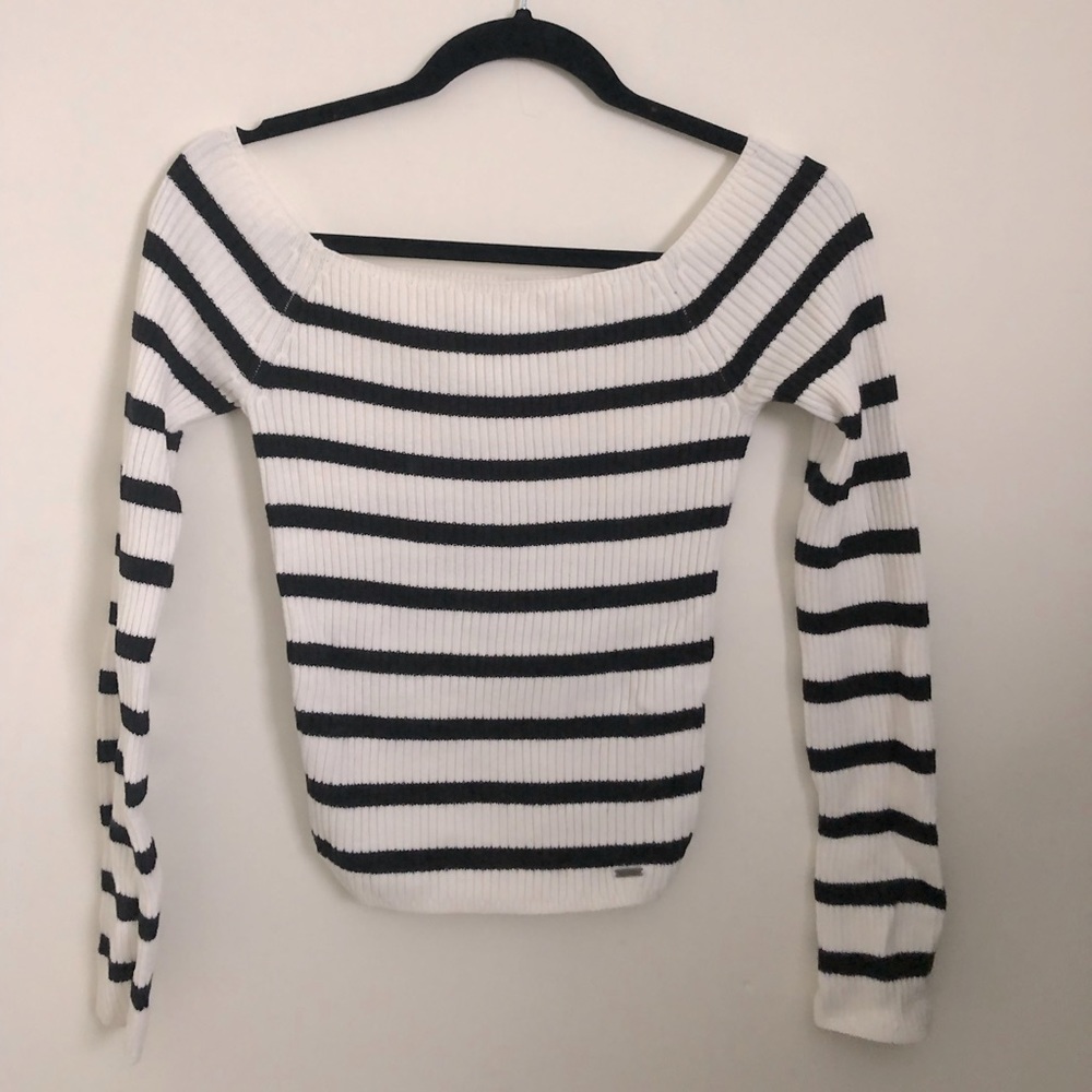 Hollister off the shoulder sweater too